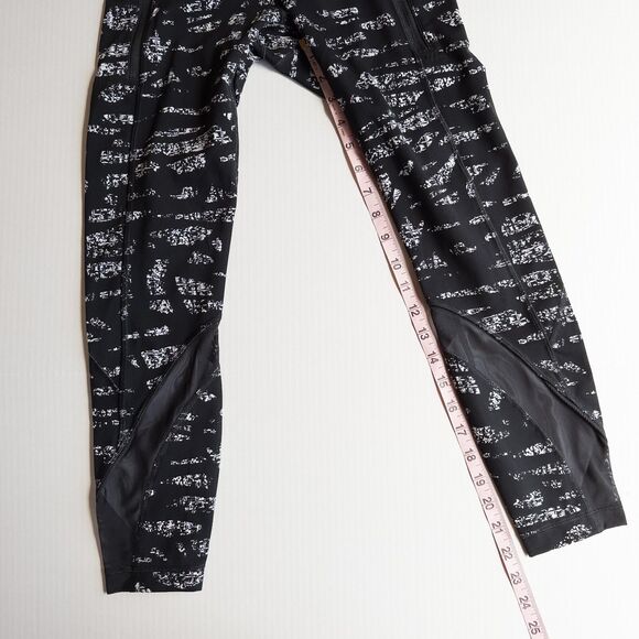 Lululemon Inspire Tight II Graf Black White/Black  7/8 Legging Womens 4 W5LFHS - Picture 5 of 16